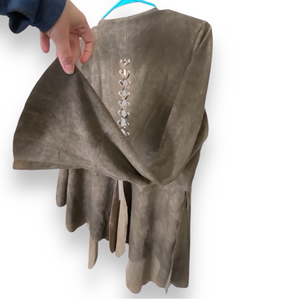 Vocal Faux-Suede Jacket Bell Sleeves Back Stitching Medium - Picture 8 of 10